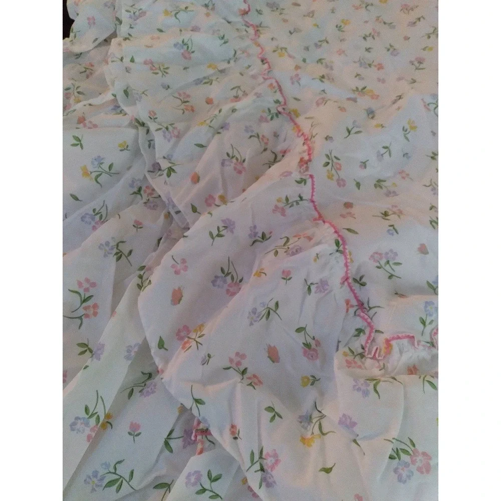 The Unbranded Brand white linen